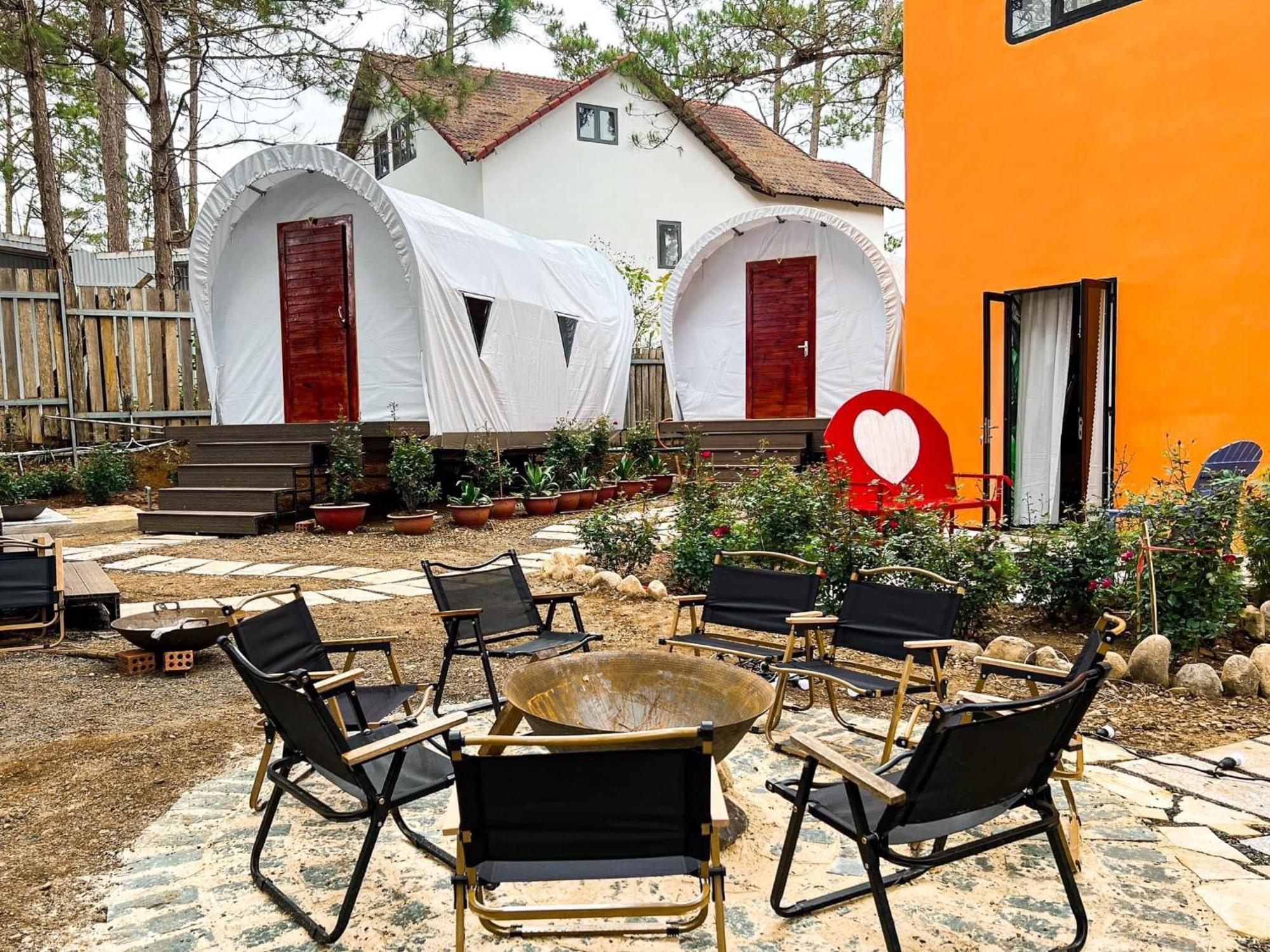 De Vivre Homestay Mang Den Kon Von Kla Exterior foto