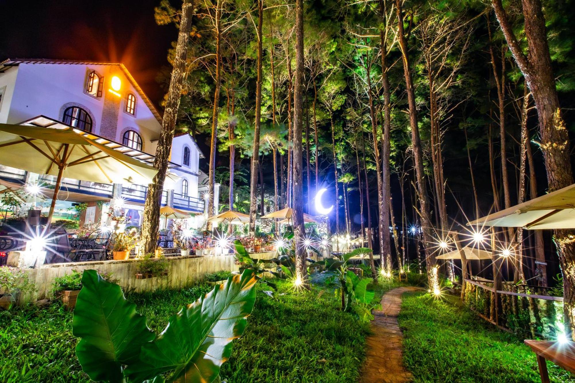 De Vivre Homestay Mang Den Kon Von Kla Exterior foto